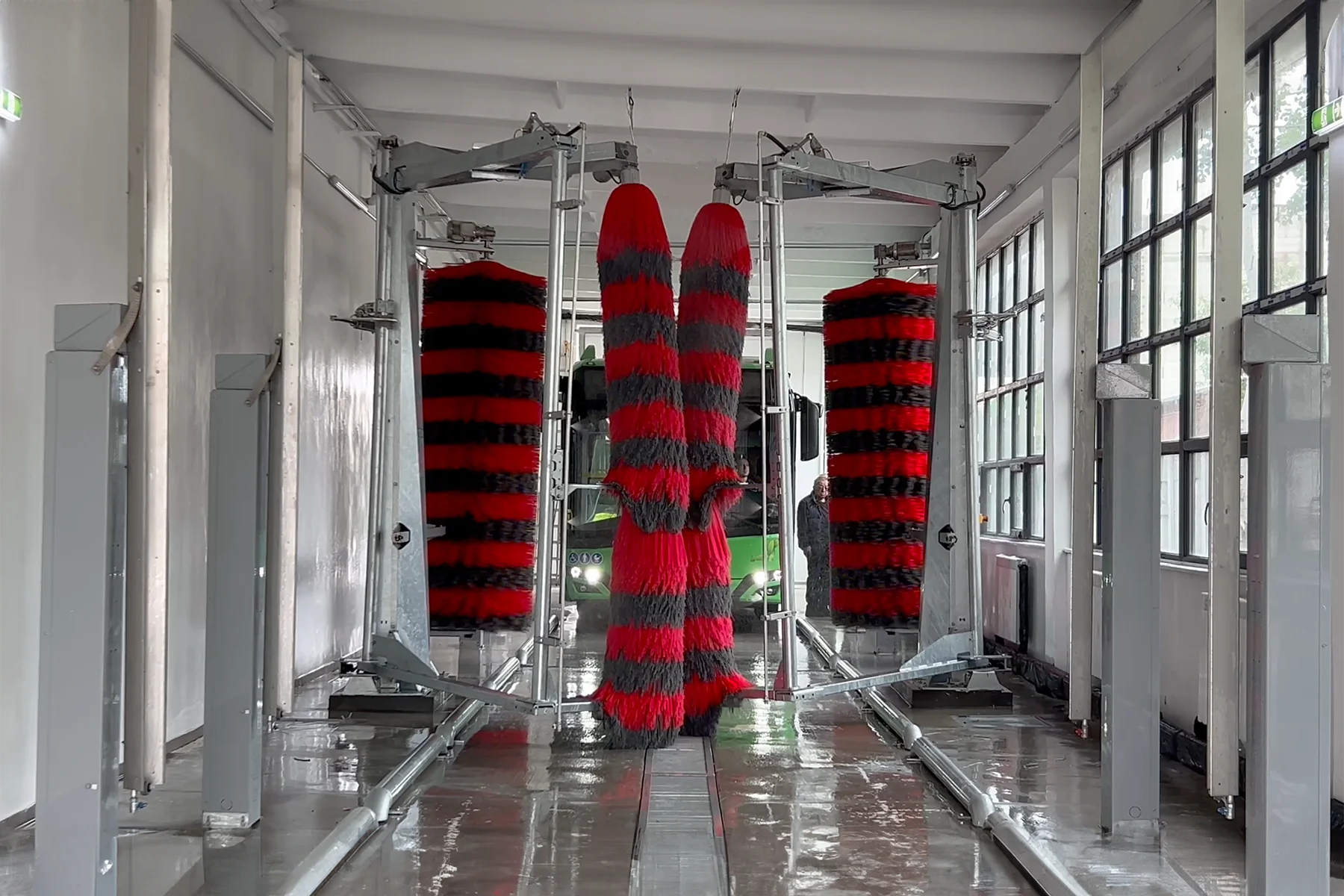 HW'DRIVE 2 — vedere 2