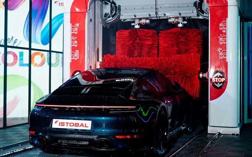 Spălătorie automată turisme